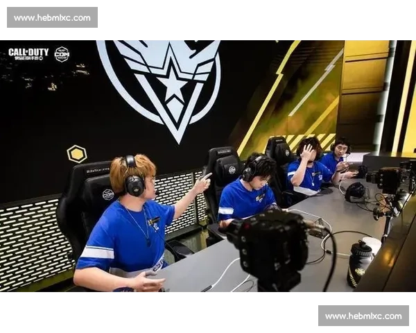 电竞俱乐部纪实：凌晨三点的赛场，谁还在坚持